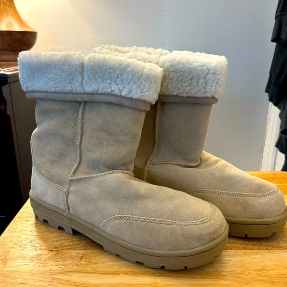 Route 66 “Ugg Style” Suede Faux Fur Lined Boots Size 10 - Picture 1 of 4